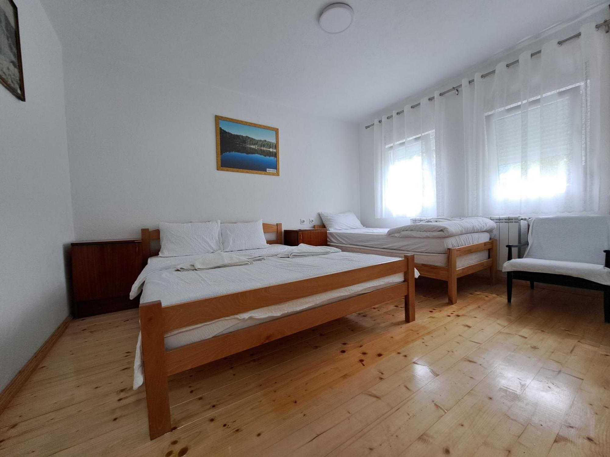 Rooms Lida & Friendly Home プラヴ エクステリア 写真